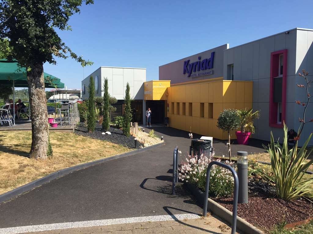 Kyriad La Roche Sur Yon Exteriör bild